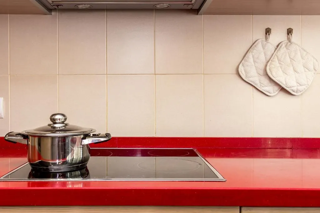 Apartamento La Farola Apartment Marbella